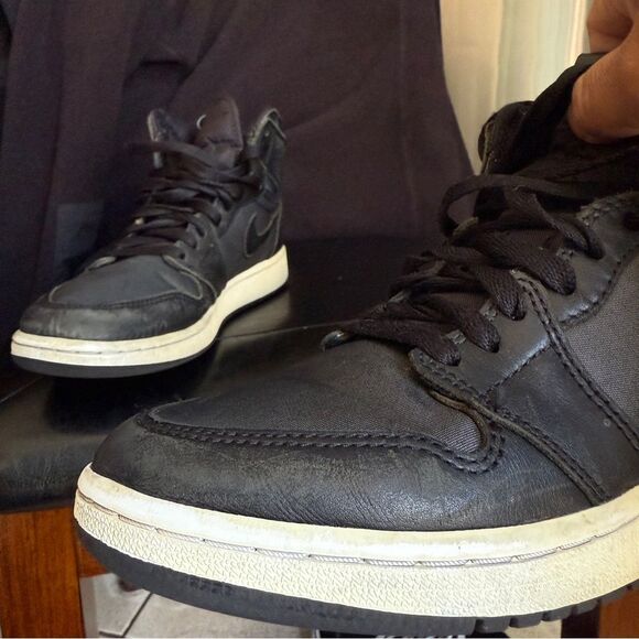 Nike Air Jordan 1 Retro High OG Black Satin Gym Red GS Youth 5Y - Picture 8 of 11